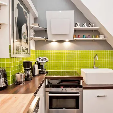 Romantic Close To Le Marais Paris